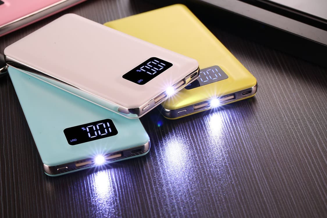 The LCD display power bank